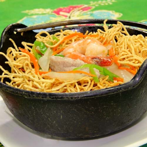 Clay Pot Noodles Soup Clay Pot Noodles Soup